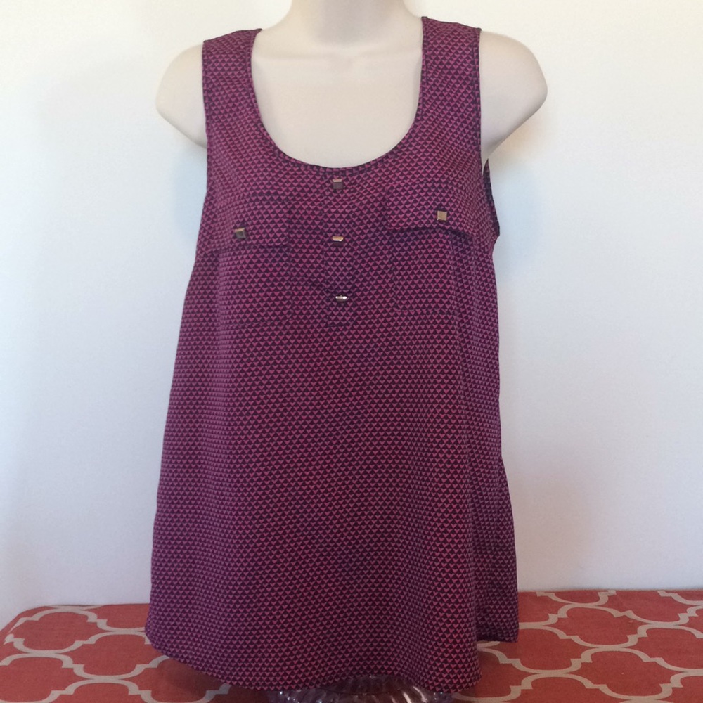 Bundle only top black & pink small like new small